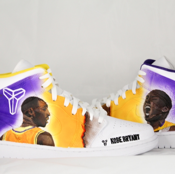 Custom Shoe - Picture 2 of 3